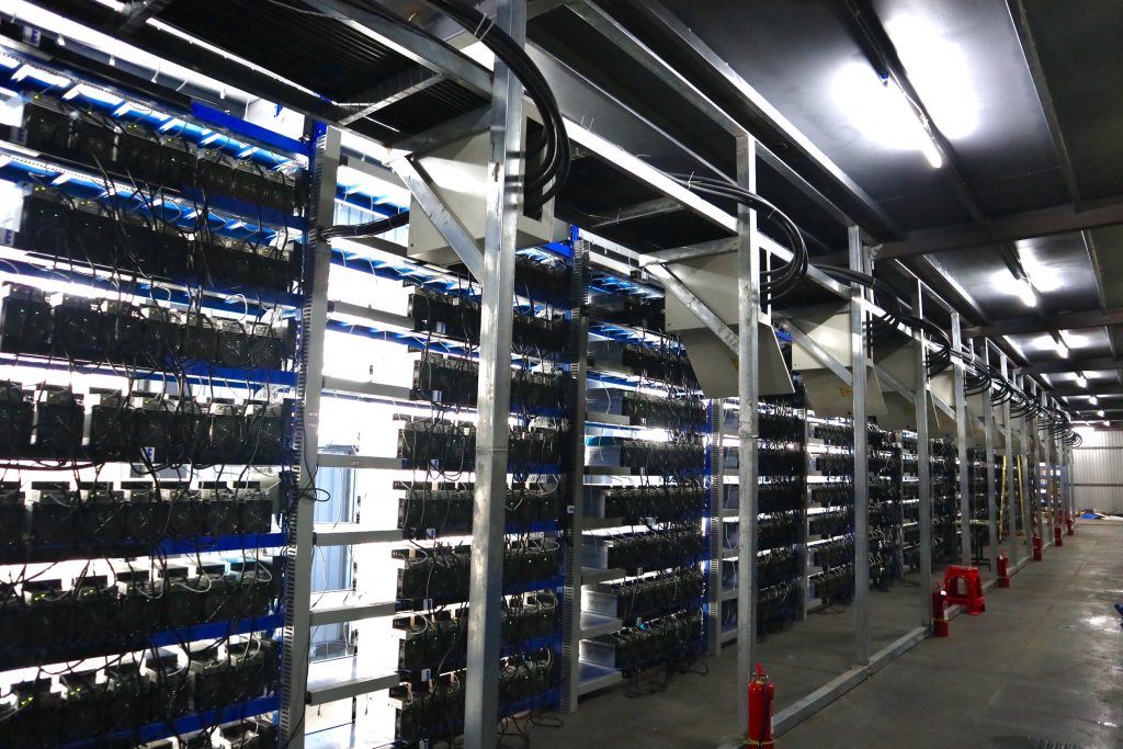 矿场